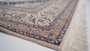 Persian Rug Nain Handmade Square Traditional 8'2"x8'4" (8x8) Whites/Beige Blue Floral Design #32813