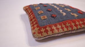 Persian Rug Gabbeh Handmade Pillow Tribal 1'5"x1'5" (1x1) Blue Animals Open Design #35967
