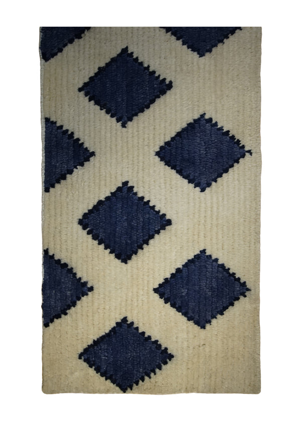 A31664 Oriental Rug Moroccan Handmade Runner Transitional 2'11'' x 10'6'' -3x11- Whites Beige Blue Geometric Design