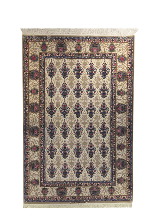 A14389 Persian Rug Isfahan Handmade Area Traditional 4'2'' x 6'4'' -4x6- Whites Beige Pink Davari Vase Floral Design