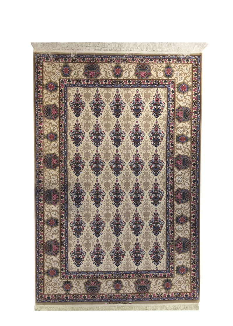 A14389 Persian Rug Isfahan Handmade Area Traditional 4'2'' x 6'4'' -4x6- Whites Beige Pink Davari Vase Floral Design
