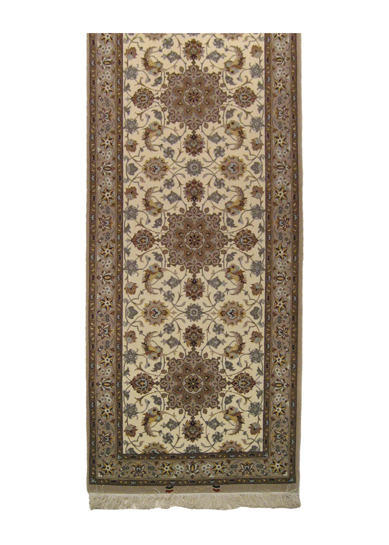 A18170 Persian Rug Isfahan Handmade Runner Traditional 2'2'' x 6'7'' -2x7- Whites Beige Red Floral Design