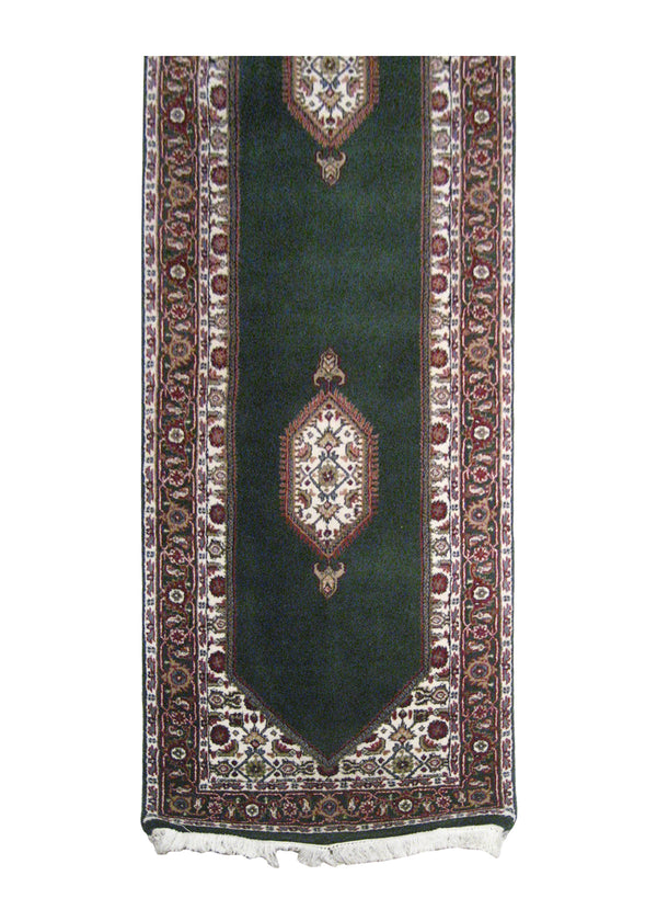A19766 Oriental Rug Indian Handmade Runner Traditional 2'7'' x 7'11'' -3x8- Green Whites Beige Bijar Open Field Design