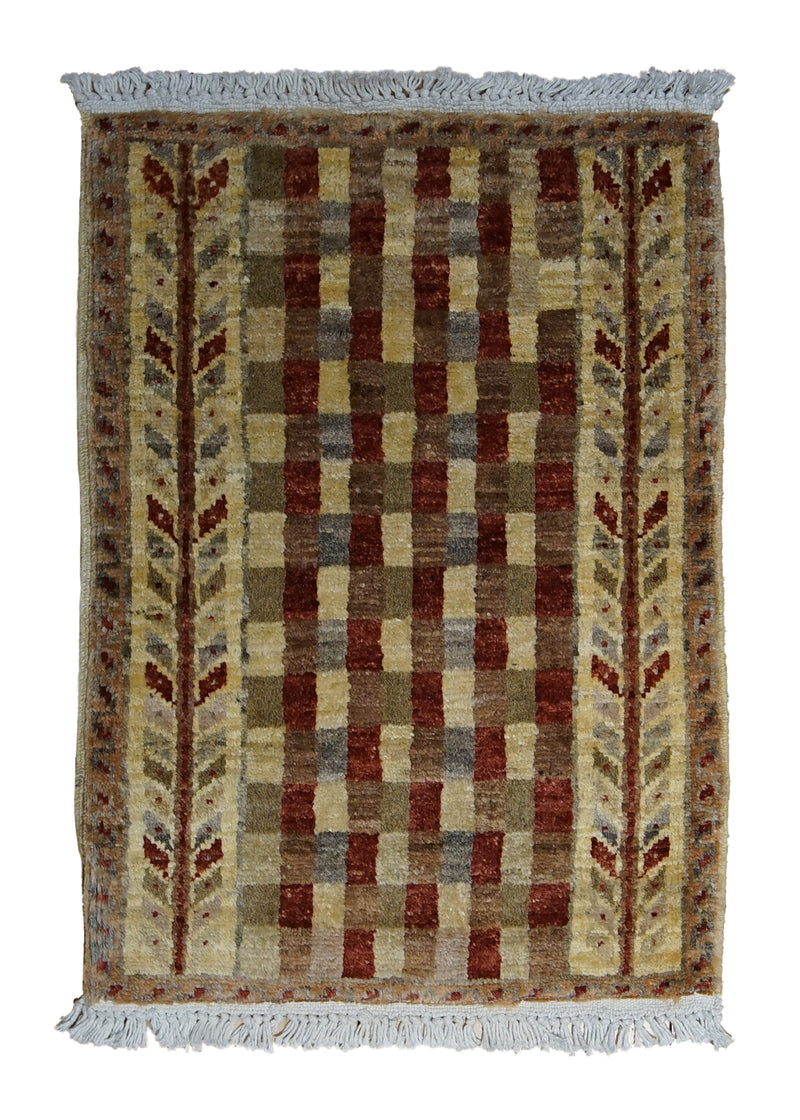 A20051 Oriental Rug Pakistani Handmade Area Transitional 1'4'' x 1'11'' -1x2- Multi-color Whites Beige Red Antique Washed Tree of Life Design