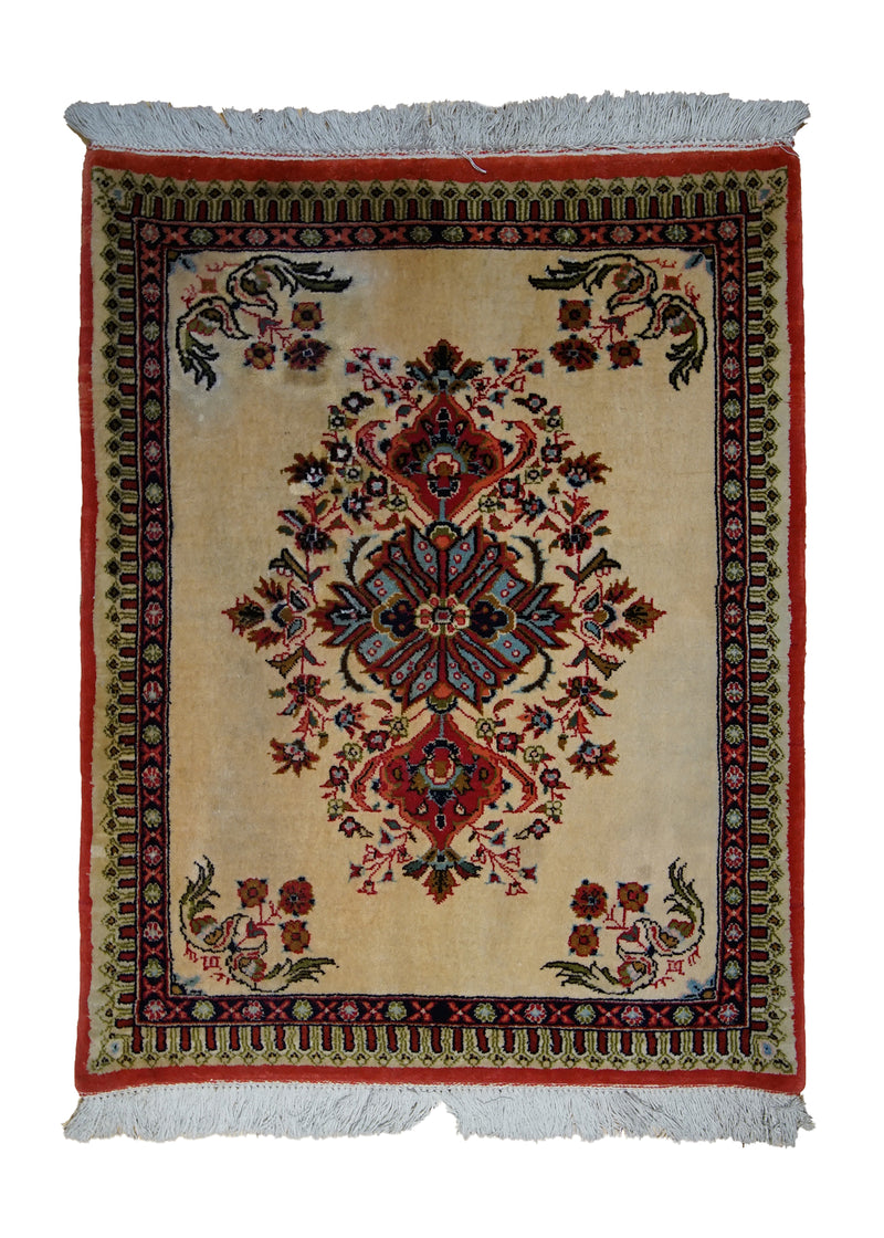 A20199 Persian Rug Qum Handmade Area Traditional 2'0'' x 2'7'' -2x3- Whites Beige Pink Open Field Floral Design