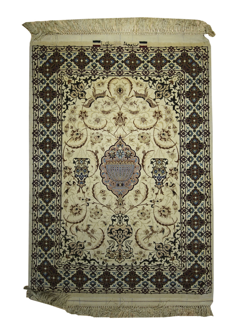 A23987 Persian Rug Isfahan Handmade Area Traditional 2'9'' x 3'10'' -3x4- Whites Beige Floral Design
