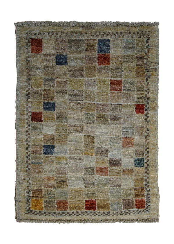 A28293 Oriental Rug Pakistani Handmade Area Transitional Tribal 1'5'' x 2'0'' -1x2- Whites Beige Gabbeh Checkered Design