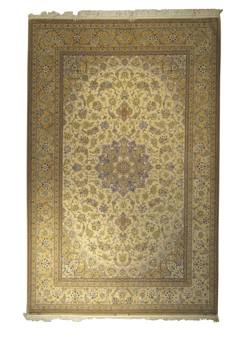 A29129 Persian Rug Isfahan Handmade Area Traditional 6'5'' x 10'1'' -6x10- Whites Beige Yellow Gold Purple Floral Design