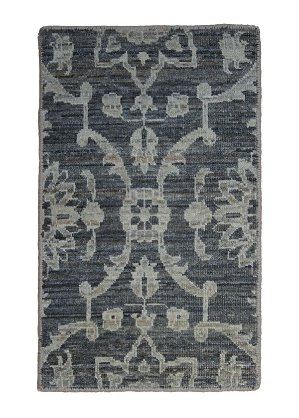 A29889 Oriental Rug Pakistani Handmade Area Transitional 1'2'' x 1'11'' -1x2- Gray Whites Beige Oushak Floral Design