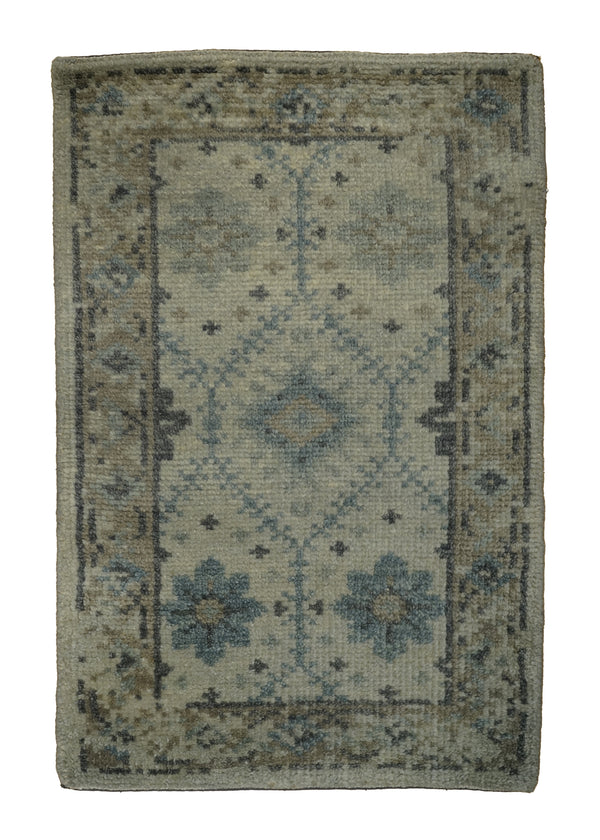 A32408 Oriental Rug Indian Handmade Area Transitional Neutral 2'0'' x 2'11'' -2x3- Whites Beige Oushak Design