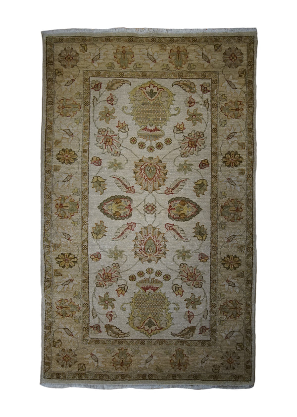 A33610 Oriental Rug Indian Handmade Area Transitional 3'0'' x 5'0'' -3x5- Whites Beige Green Oushak Floral Design