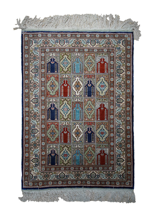 Oriental Rug Turkish Handmade Area Traditional 2'5"x3'6" (2x4) Red Whites/Beige Blue Garden Design #A22432