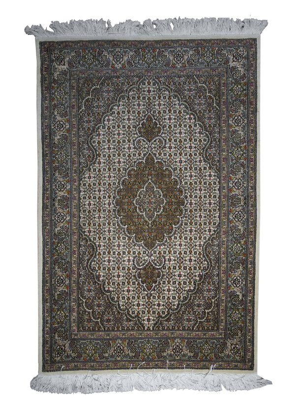 Persian Rug Tabriz Handmade Area Traditional 2'8"x4'0" (3x4) Whites/Beige Green Mahi Fish Design #A25627