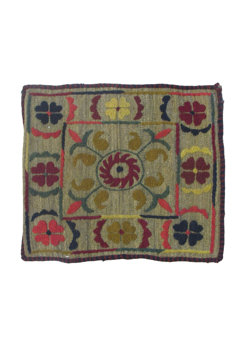 Oriental Rug Pakistani Handmade Pillow Tribal 1'7"x1'7" (2x2) Whites/Beige Multi-color Suzani Geometric Design #A30256