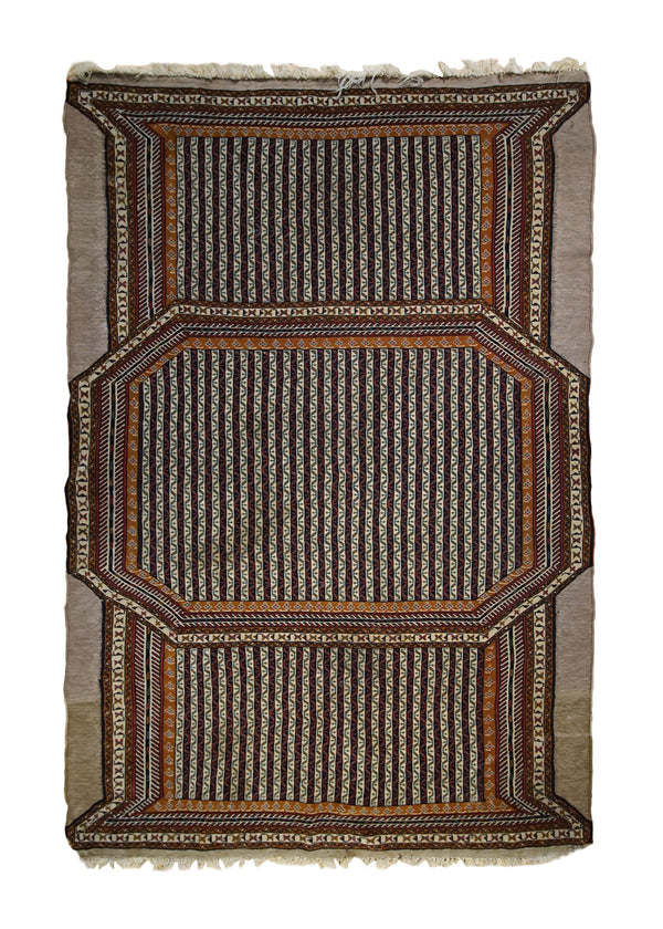Persian Rug Quchan Handmade Area Tribal 3'9"x5'5" (4x5) Whites/Beige Red Geometric Design #A33422