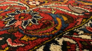 Persian Rug Bakhtiari Handmade Area Tribal 5'4"x9'3" (5x9) Red Paisley/Boteh Design #18016