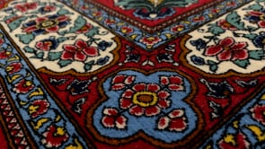Persian Rug Isfahan Handmade Area Traditional 2'5"x3'4" (2x3) Red Whites/Beige Floral Design #35650