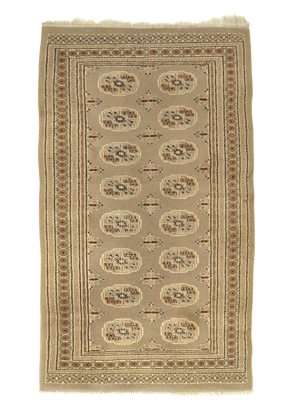 15203 Oriental Rug Pakistani Handmade Area Tribal 3'2'' x 5'3'' -3x5- Whites Beige Bokhara Design