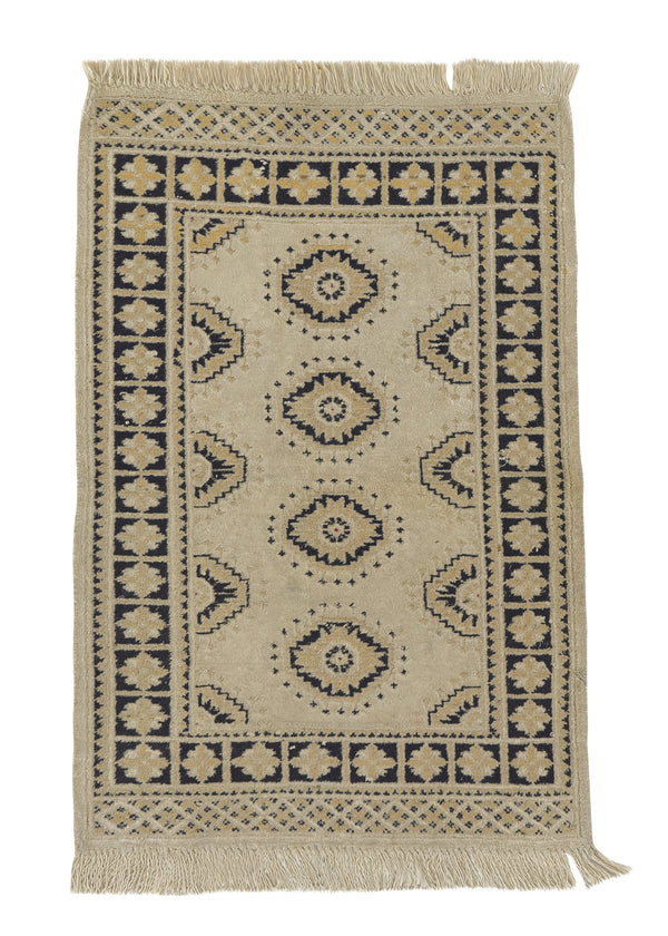 32151 Oriental Rug Pakistani Handmade Area Tribal 2'0'' x 2'8'' -2x3- Whites Beige Yellow Gold Blue Bokhara Design