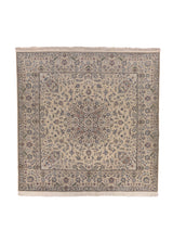 34296 Persian Rug Nain Handmade Area Square Traditional 6'8'' x 6'8'' -7x7- Whites Beige Floral Design