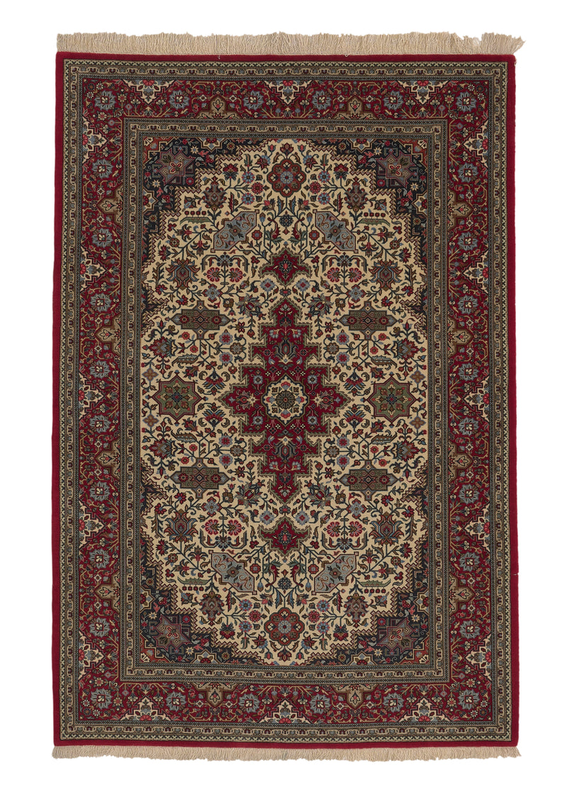35948 Persian Rug Qum Handmade Area Traditional 4'5'' x 6'7'' -4x7- Whites Beige Red Floral Design