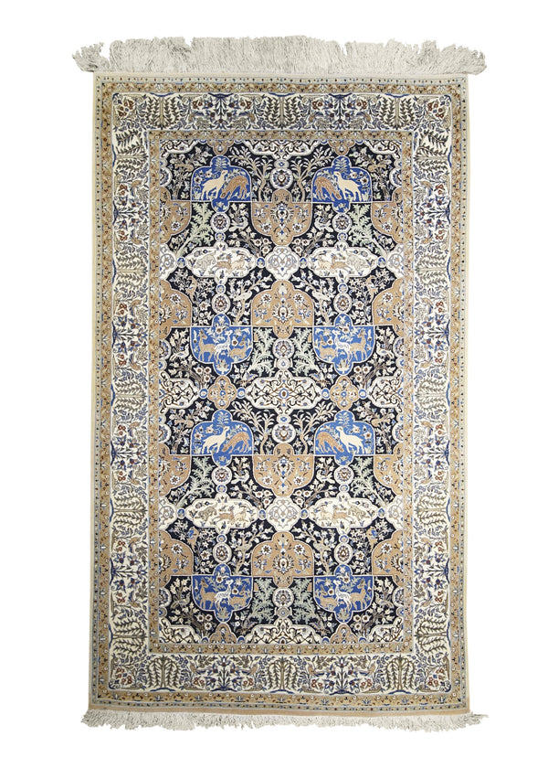 A30996 Persian Rug Nain Handmade Area Traditional 4'2'' x 7'0'' -4x7- Whites Beige Blue Floral Animals Design