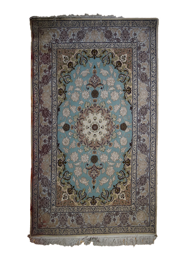 A33316 Persian Rug Isfahan Handmade Area Traditional 3'4'' x 5'5'' -3x5- Blue Whites Beige Floral Design